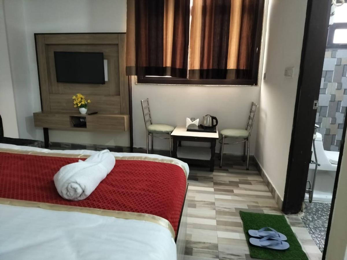 Couette-café Clink Airport New Delhi