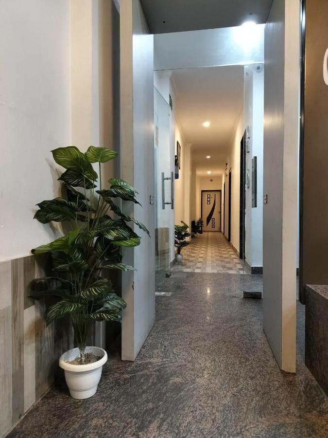 Bed & Breakfast Clink Airport New Delhi