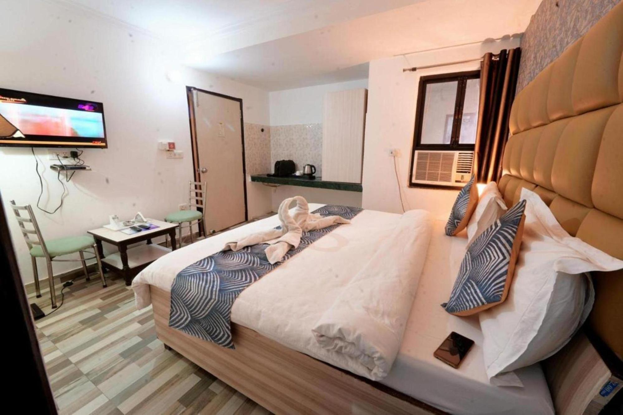 Clink Airport Bed & Breakfast